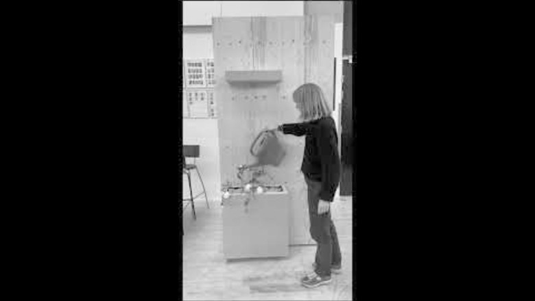 Video hover color